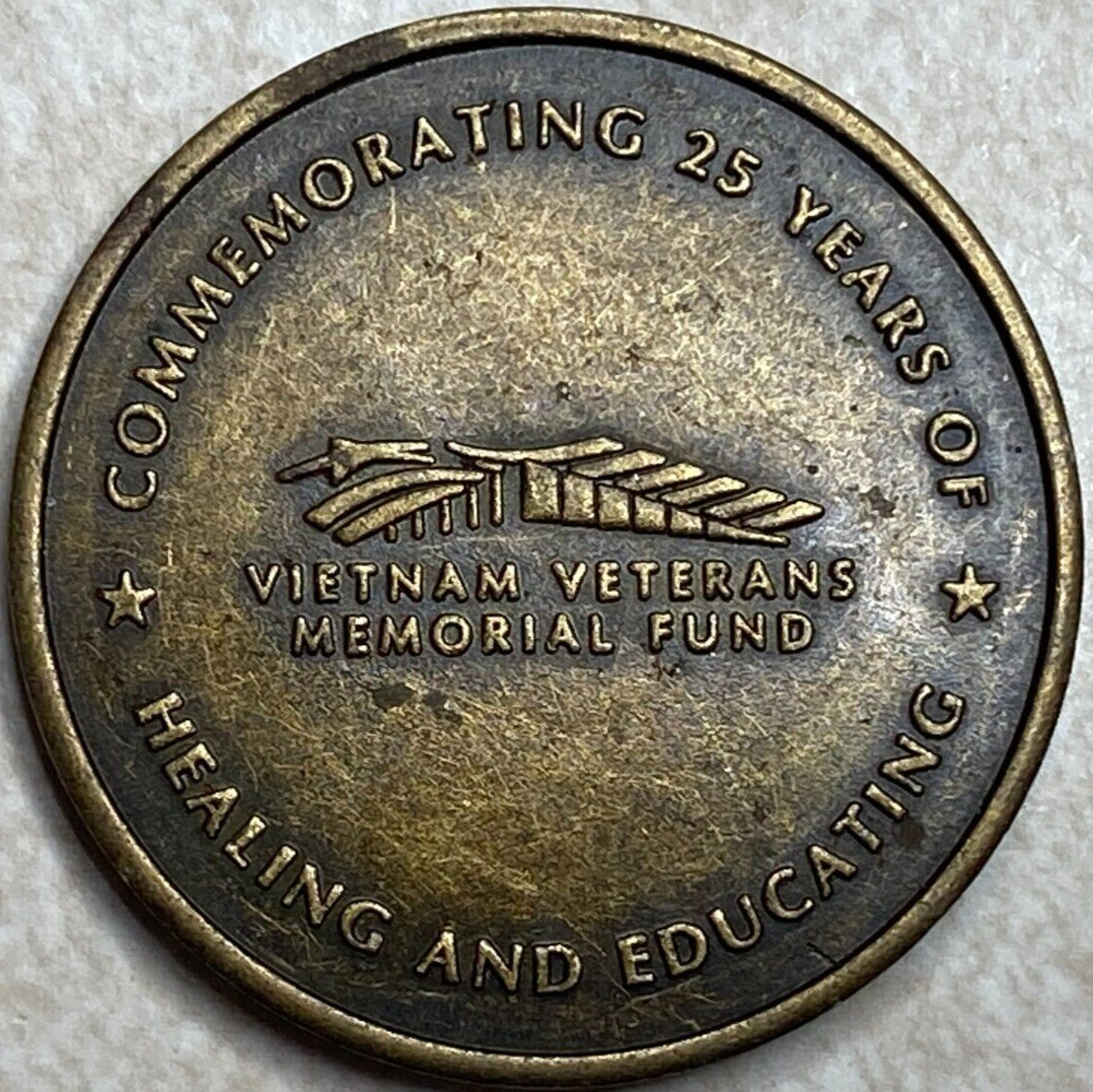 Vietnam Veterans Memorial Fund Arcade Slot Trade Amusement Pinball Token T2651