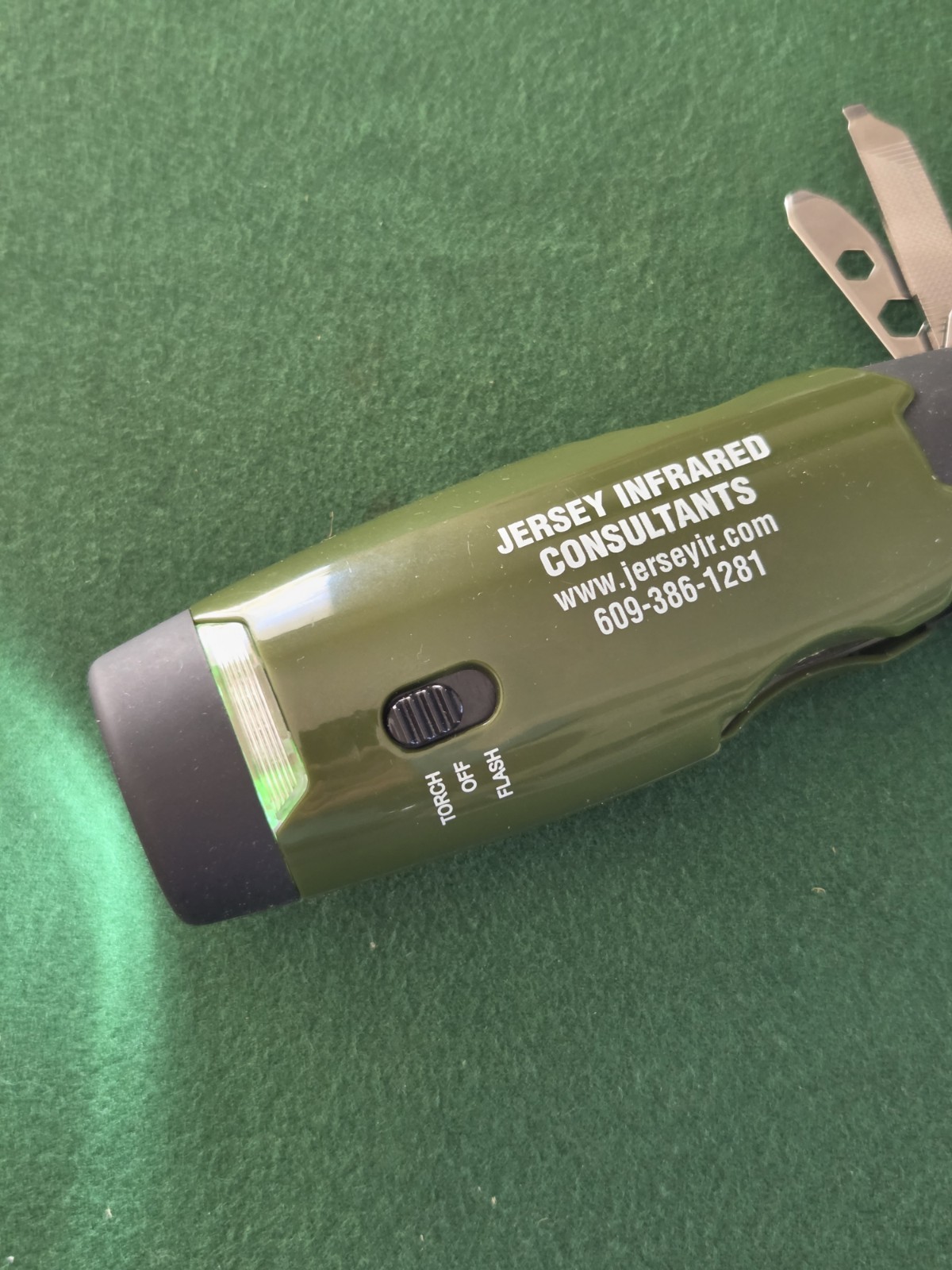 GREEN FLASH LIGHT 8 BLADE MULTI-TOOL ADVERTISING JERSEY INFRARED