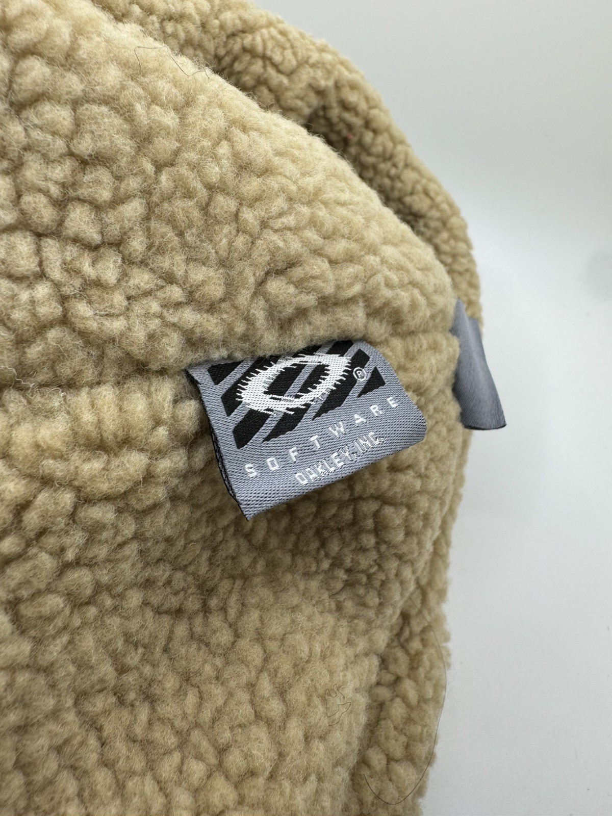 OAKLEY software Green & Tan Moscow Beanie Ushanka Trapper Winter Cap adjustable