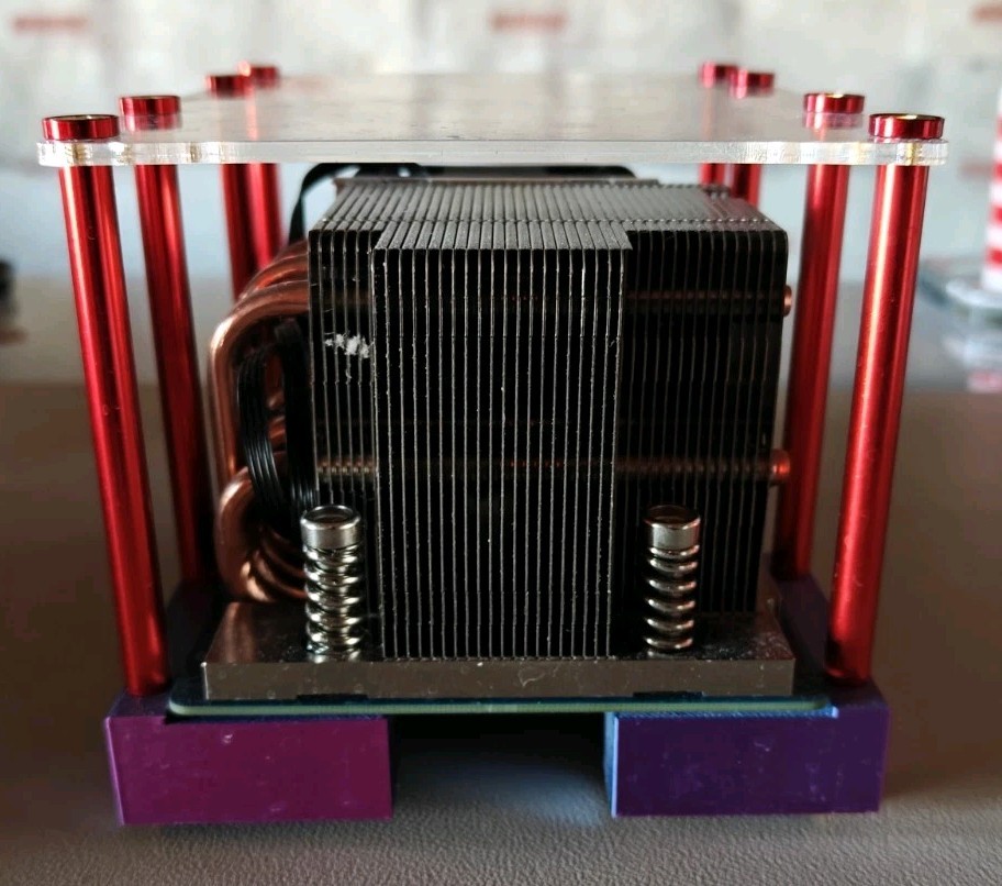 Zyber 8s Bitcoin Miner Solo Miner 6.4+TH / 140 Watts