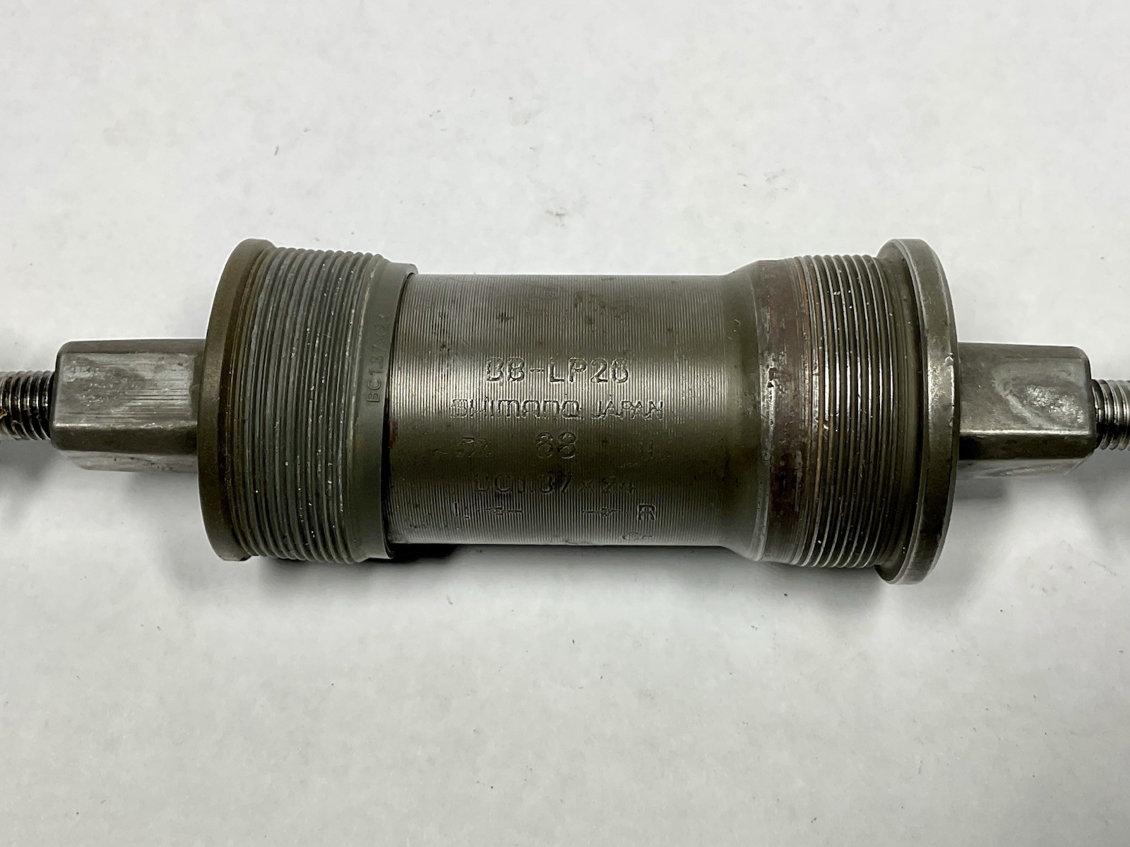 Shimano BB-LP26 Bottom Bracket 68x113 Square Taper BC1.37x24 Vintage MTB