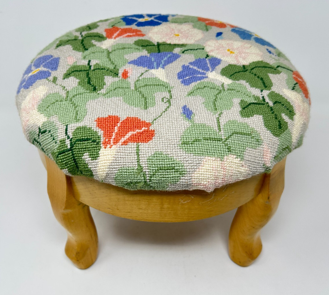 Paxton Solid Wood Small Round Pansy Ivy Needlepoint Foot Stool