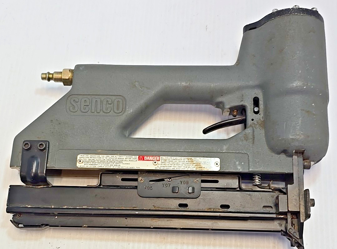 Senco SC1 Senclamp Air Stapler