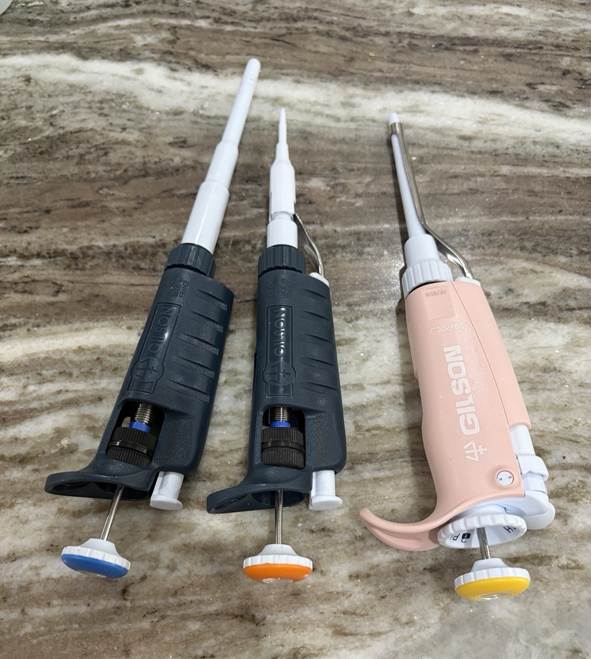 Gilson Pipetman P2  P200 P1000 Single-Channel Adjustable Pipettor Lot of 3