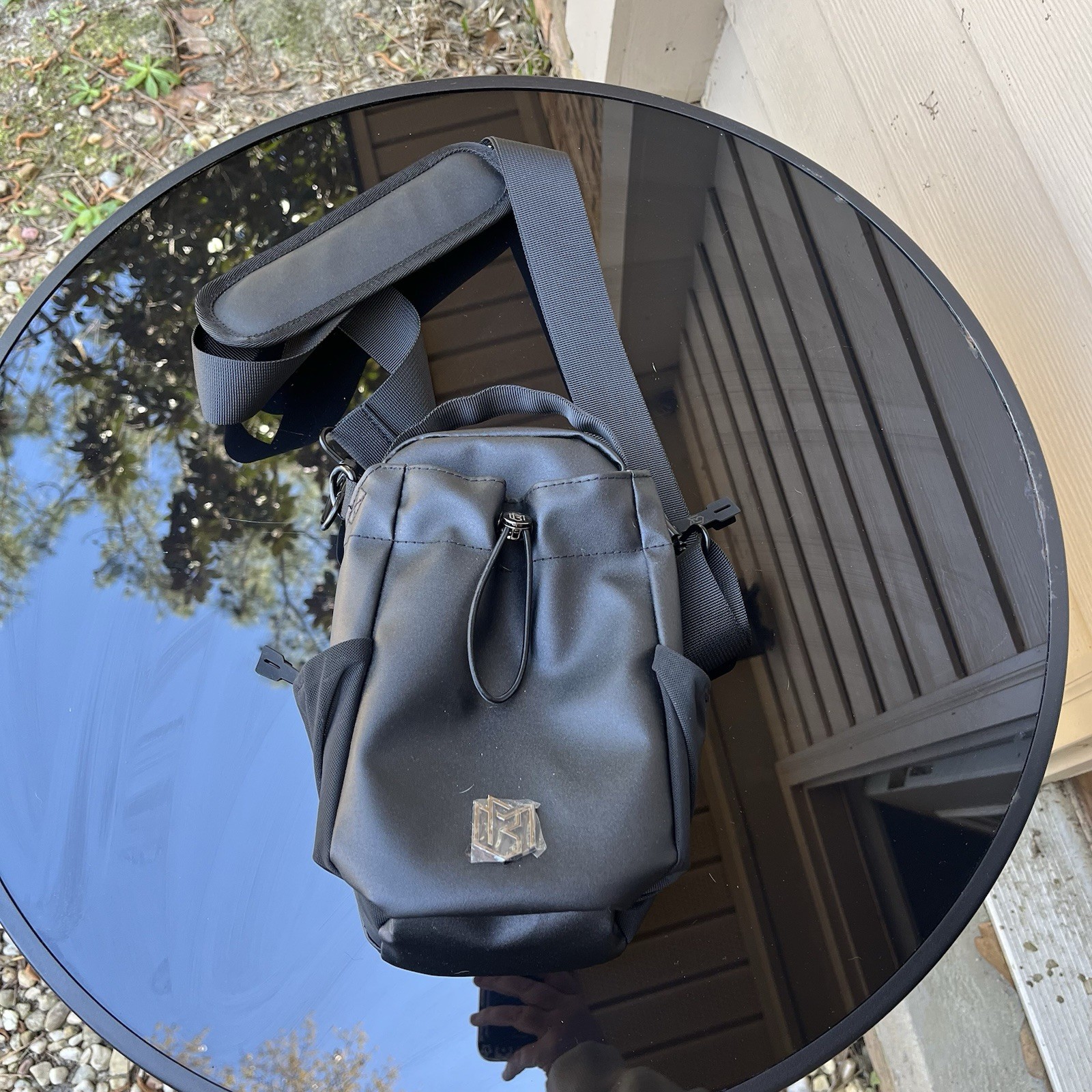 Magnetic Bag Company Magnetic Black Gym Bag Water Bottle Holder NWOT