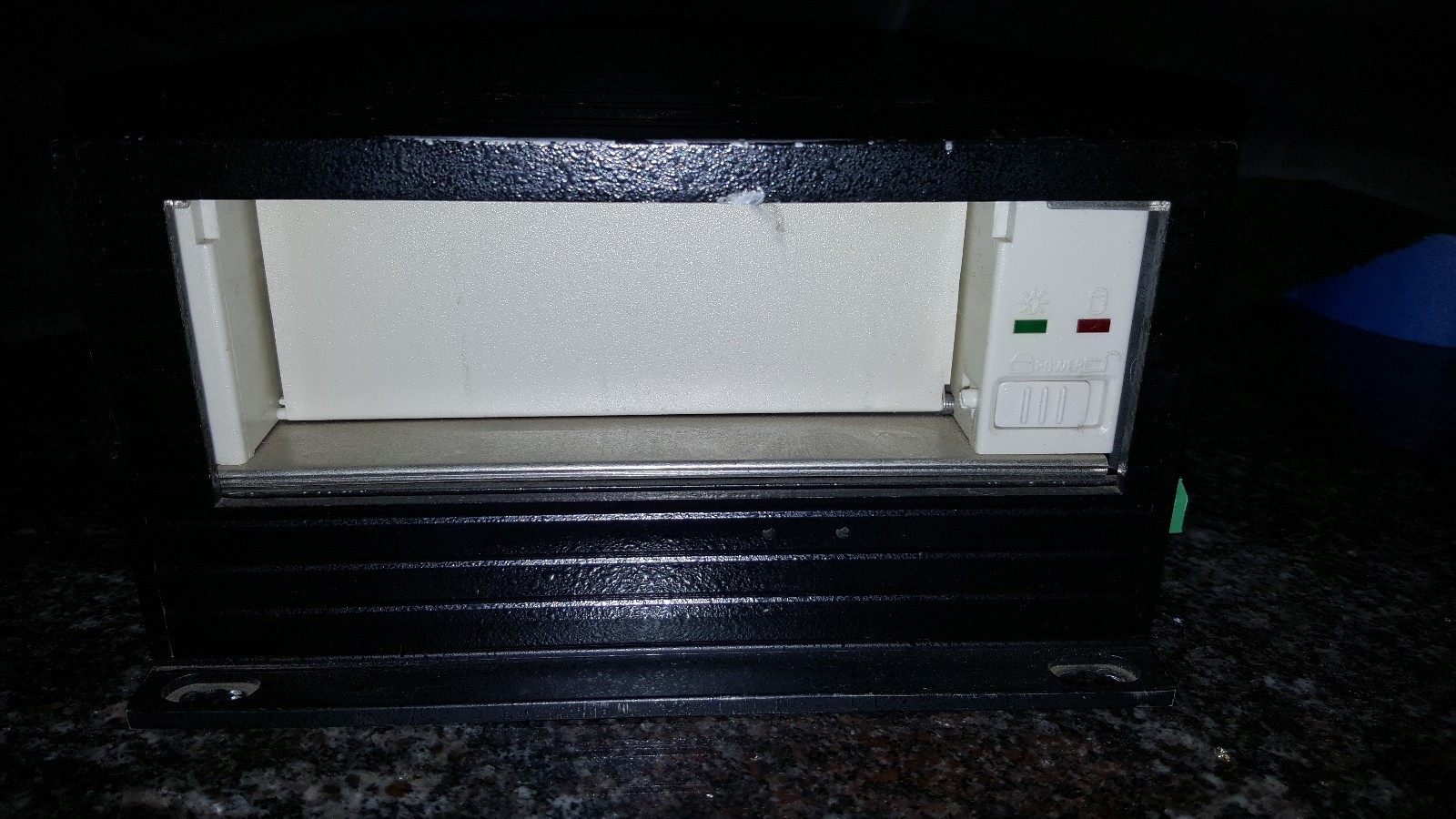 EverFocus PowerPlex 4-channel Compact Digital Video Recorder EDR400.