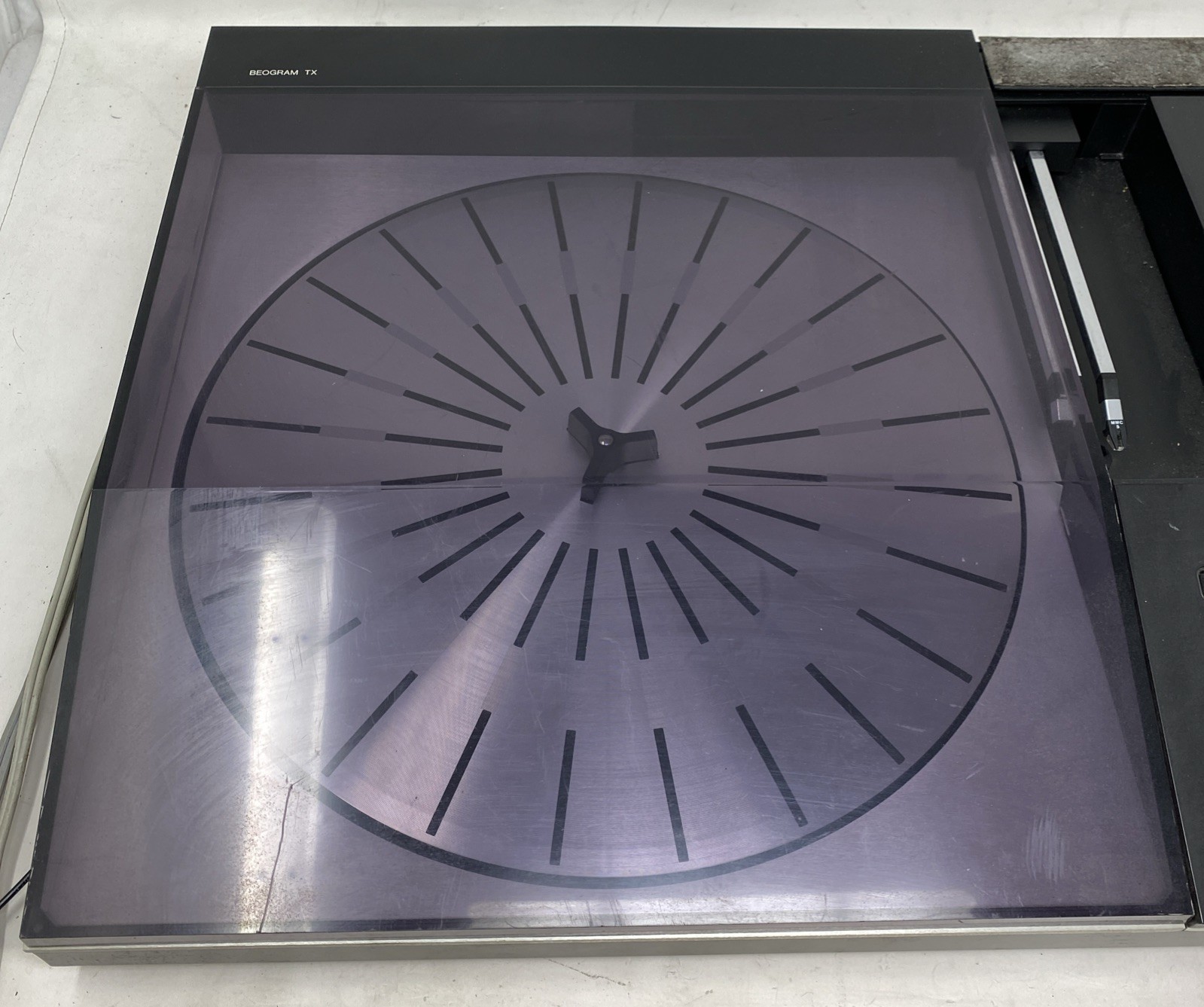 Bang and Olufsen Beogram TX Turntable *READ*