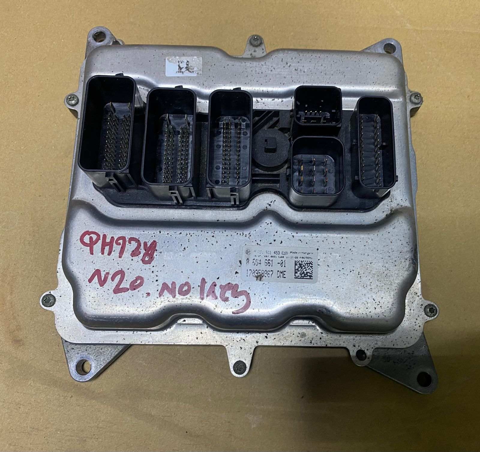 2014-2016 BMW 220i Engine Control Unit 8664661 BMW F23 F30 F32 220i 320i 420i N2