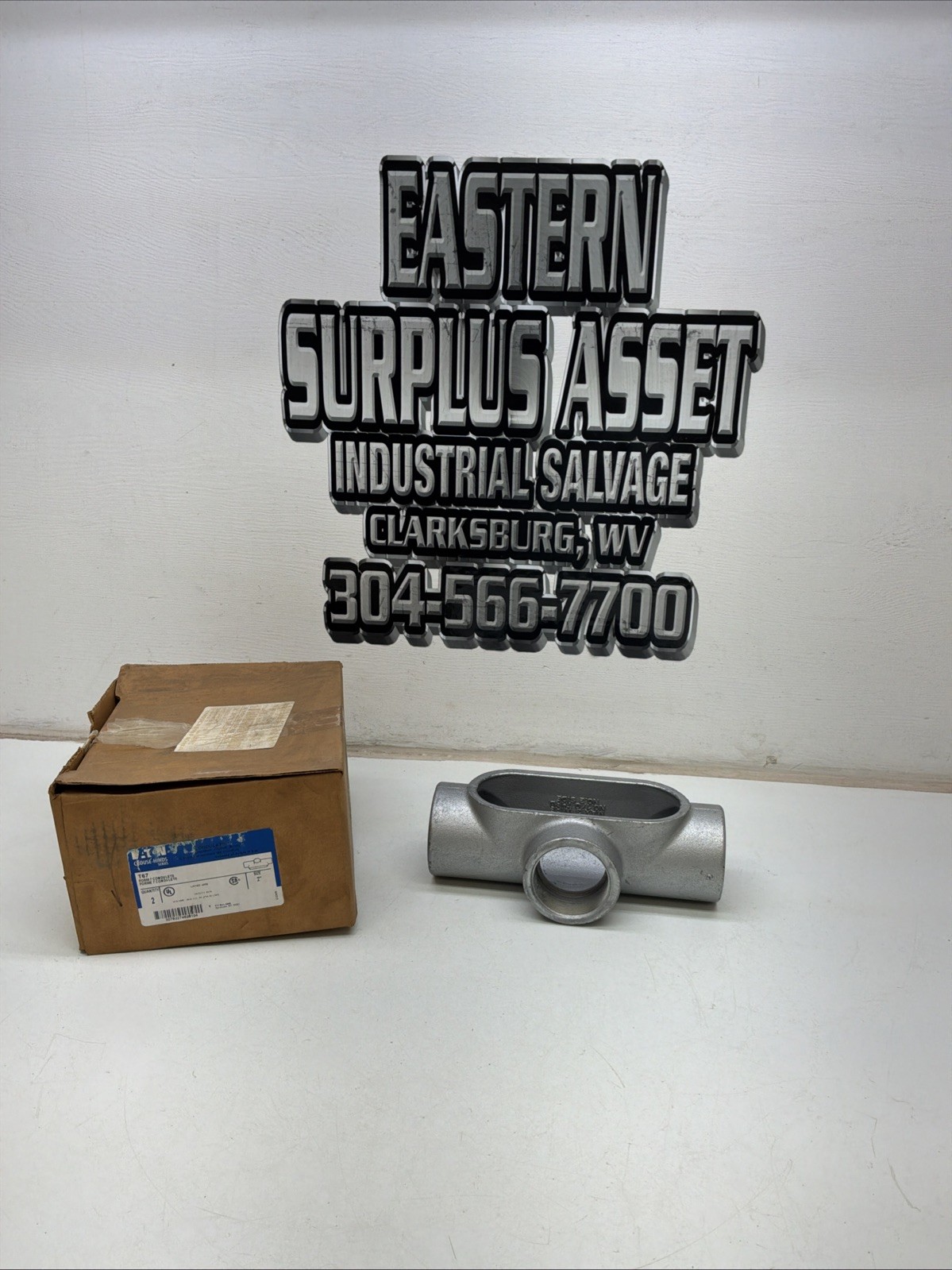 Eaton 2” T67 Form 7 Conduit Box Of Two NIB