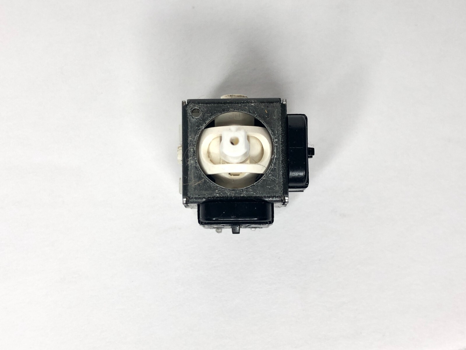 Nintendo GameCube Controller OEM TIGHT Joystick T2 Stick Box W/ Potentiometer