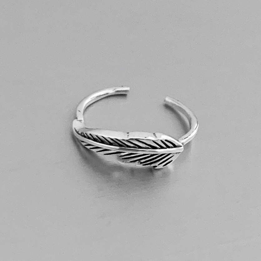 Sterling Silver Angels Wing Toe Ring, Silver Ring, Feather Ring, Religious Ring