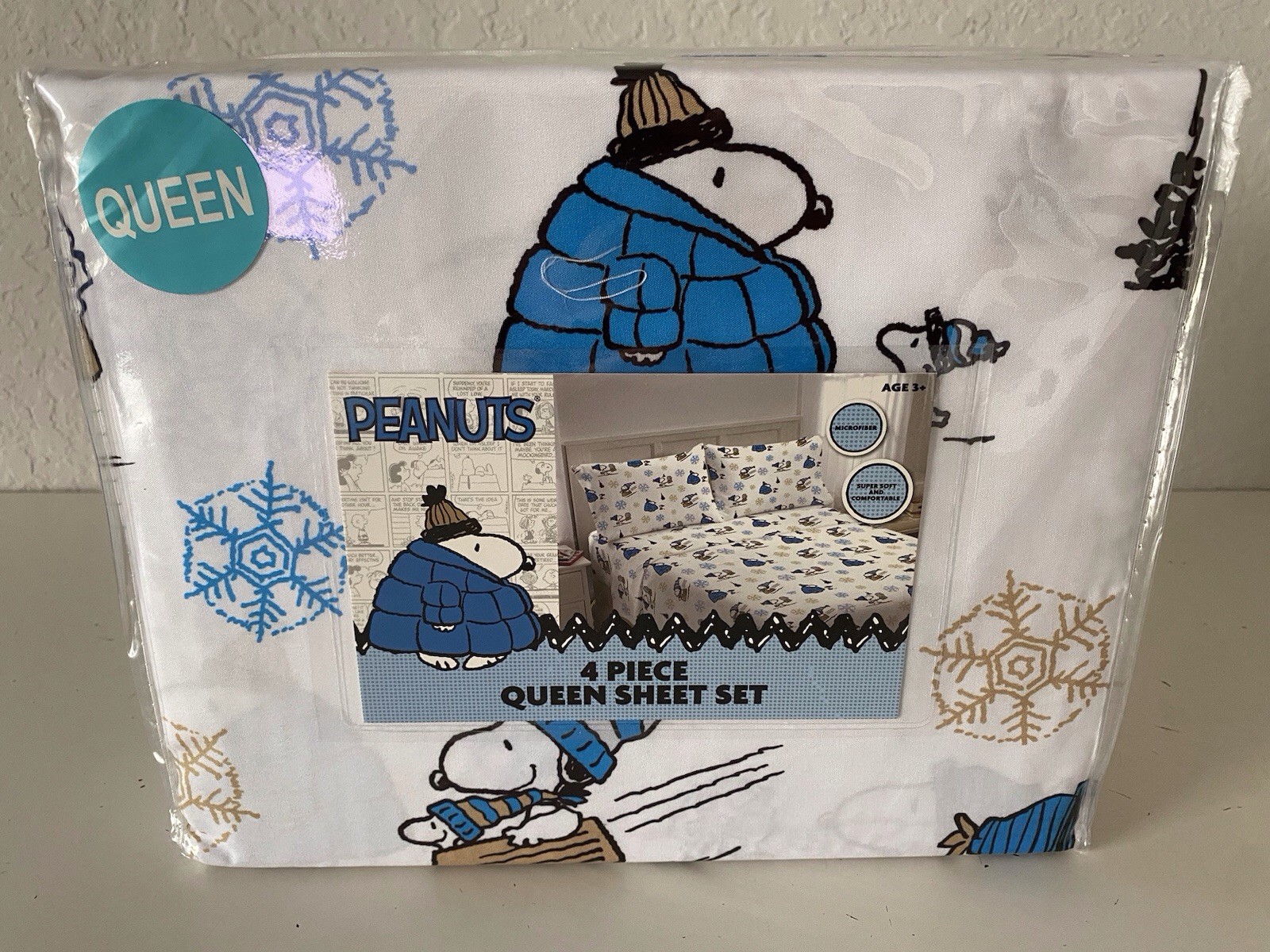 Peanuts Snoopy Puffy Coat QUEEN SZ Sheet Set Christmas Puffer Jacket White Blue