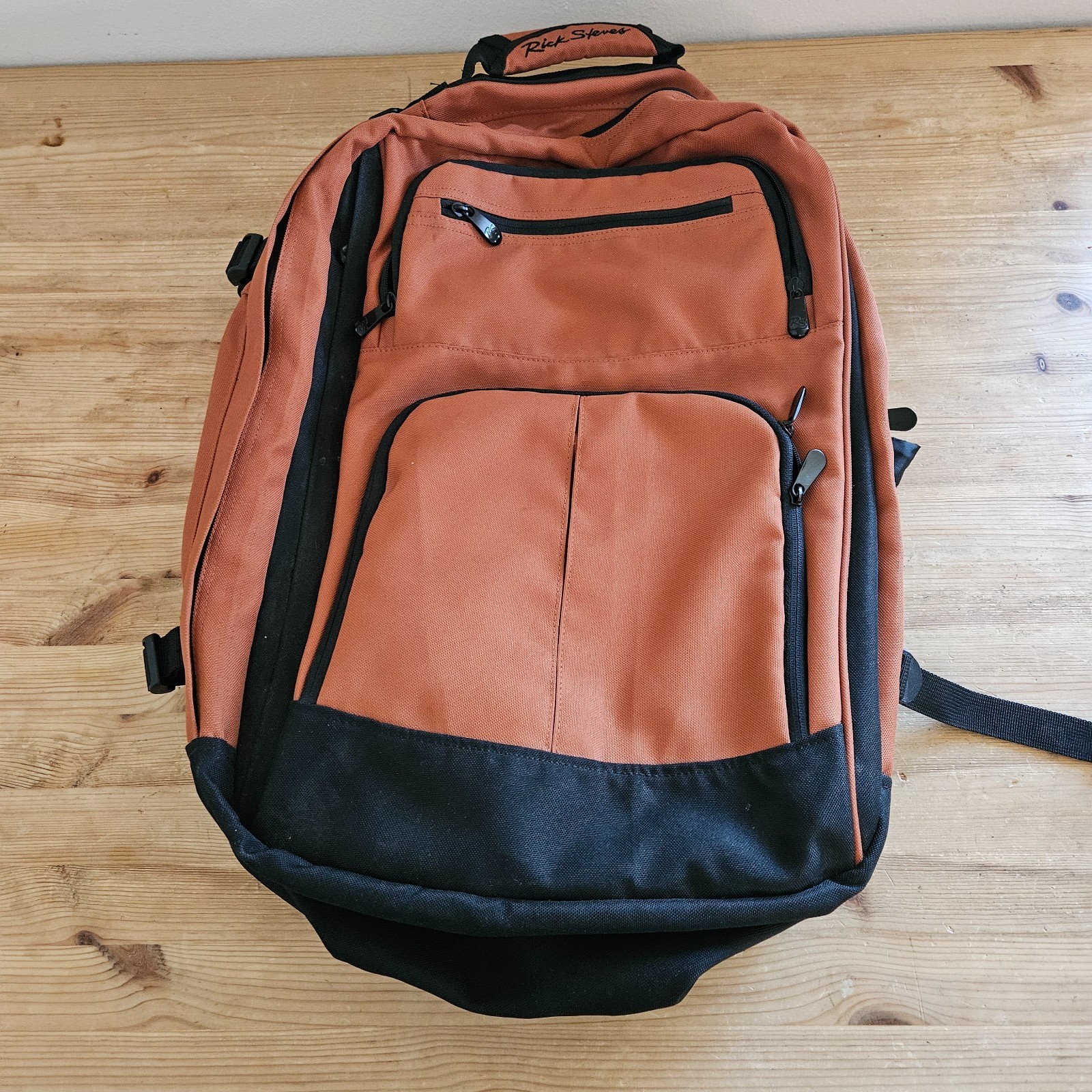 RICK STEVES  Orange Convertible Carry On Backpack Bag Travel Europe