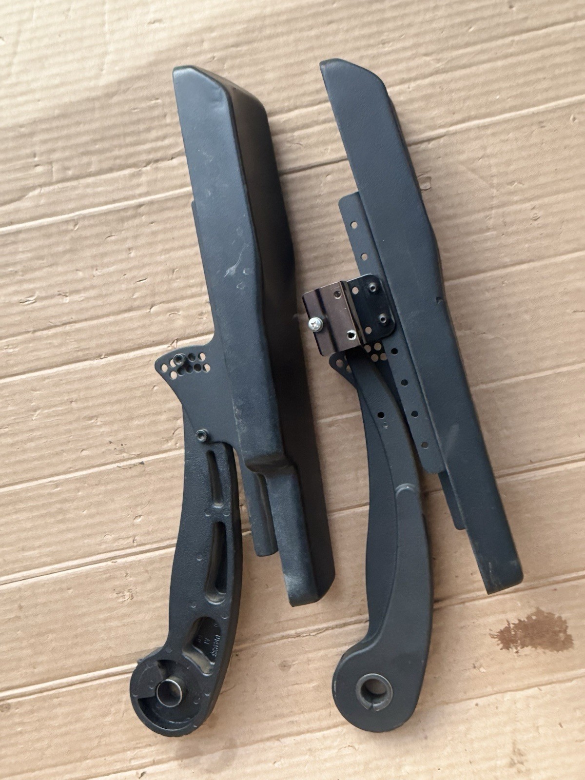 Quickie QM-710 Armrest Assembly With 16” Elbow Support Arm Pads