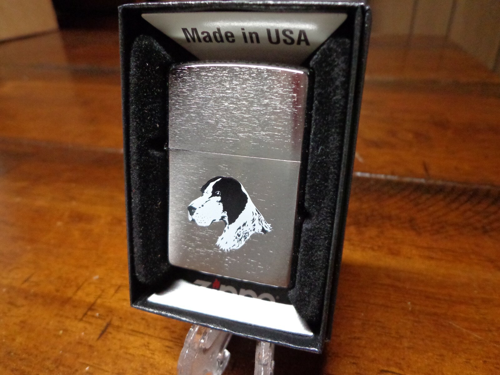 ENGLISH POINTER DOG HUNTING DOG ZIPPO LIGHTER MINT IN BOX