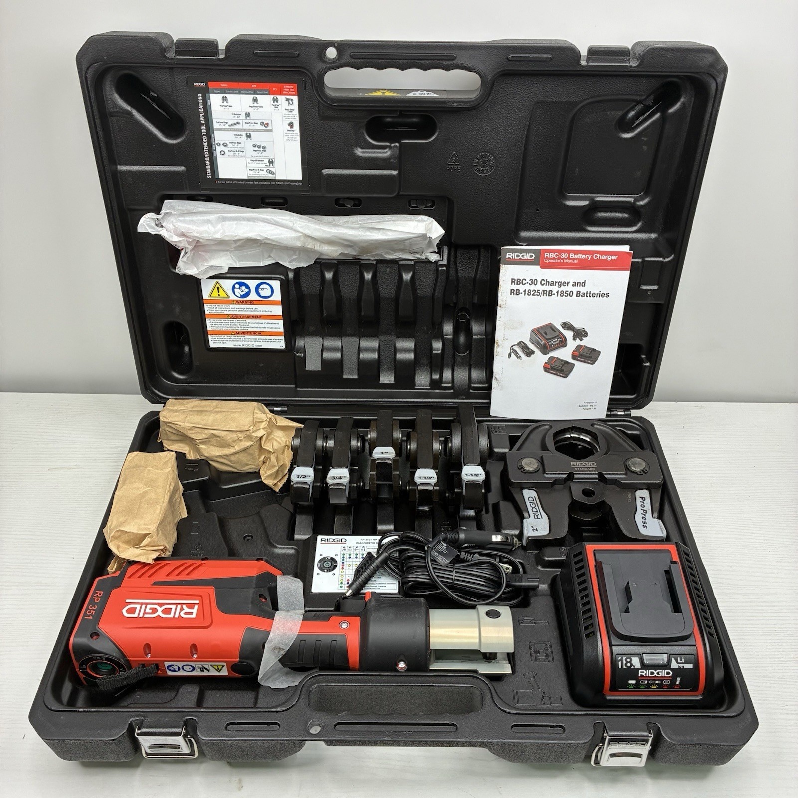 Ridgid RP 351 Press Tool Kit with Battery, Charger and 6 Propress Jaws 1/2" - 2"