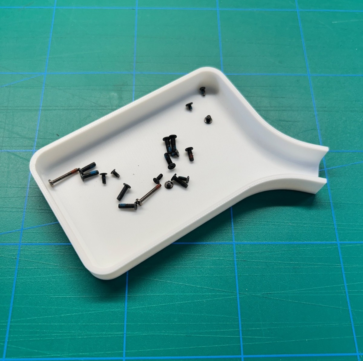 Small Parts Sorting Tray with Funnel Organisation Workshop for Nuts and Screws
