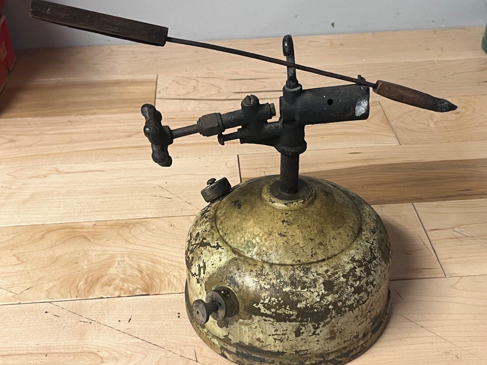 Old Vintage 1947 Coleman Sunshine Welding Torch - Not been tested !
