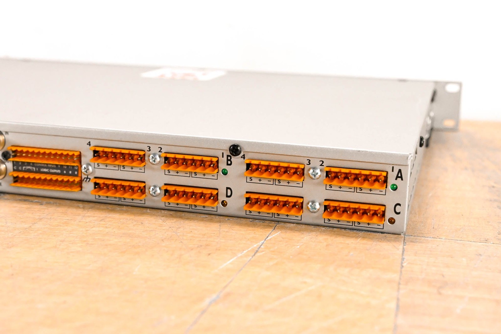 BSS London BLU-800 Signal Processor with BLU link and CobraNet CG01XMP
