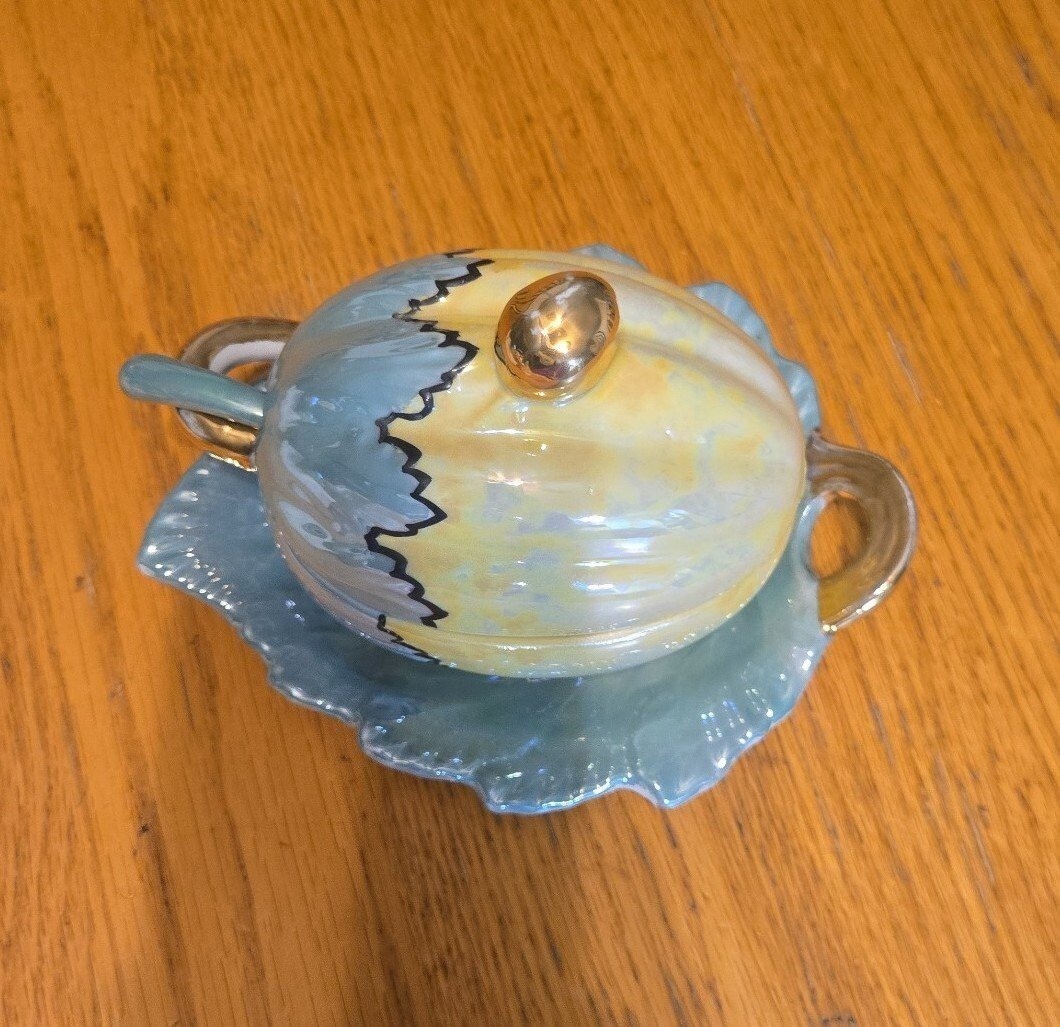 Shofu acorn serving dish japan