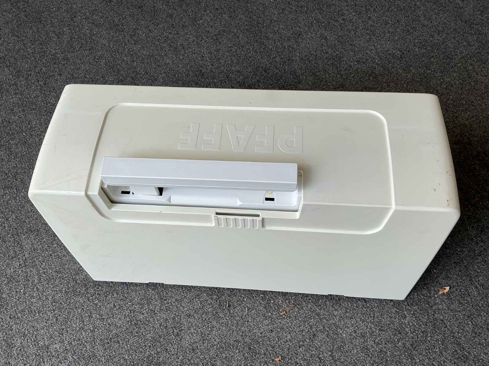 Pfaff Creative Vision 5.0: Computerized Sewing & Embroidery Machine & Accessorie