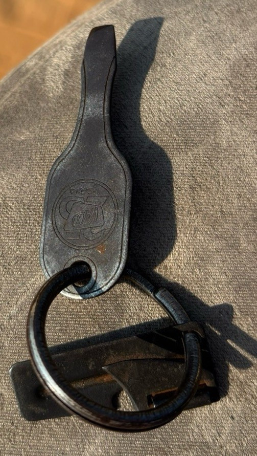 Silver Trigger Lock for Pistol, with can opener attached, 1 Pack