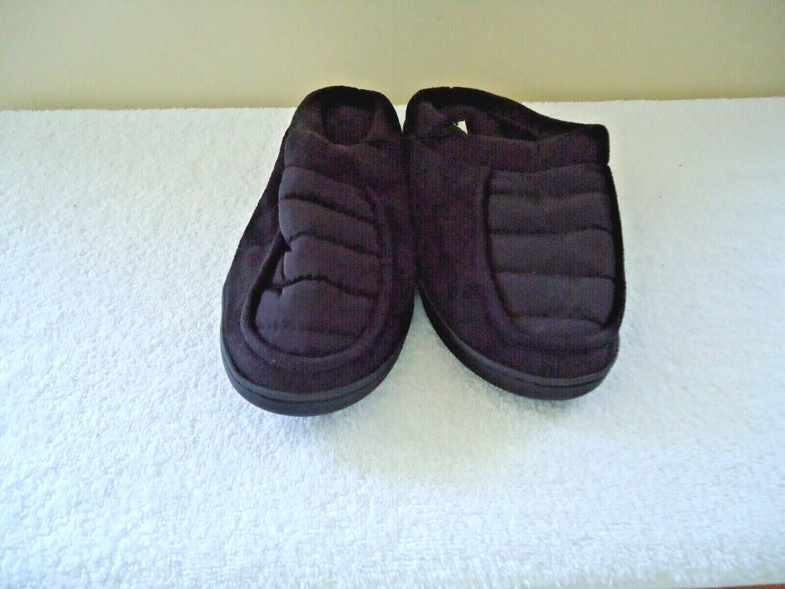 " NWT " Mens OT Revolution Size M (10-11) Black House Slippers " GREAT GIFT ITEM