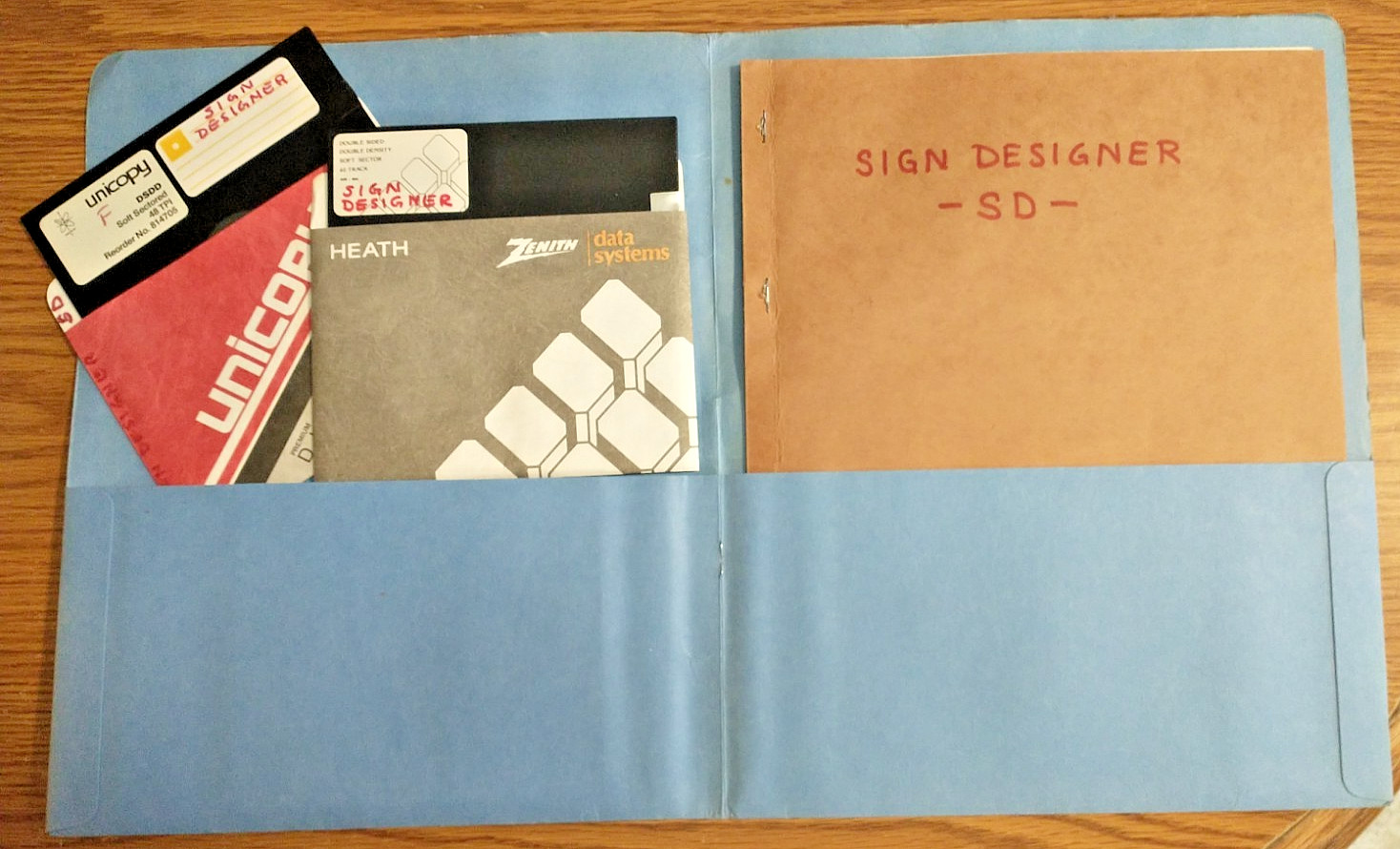 Sign Designer Vintage Software 5.25 Floppy Disk Set+ Printed Manual IBM Computer