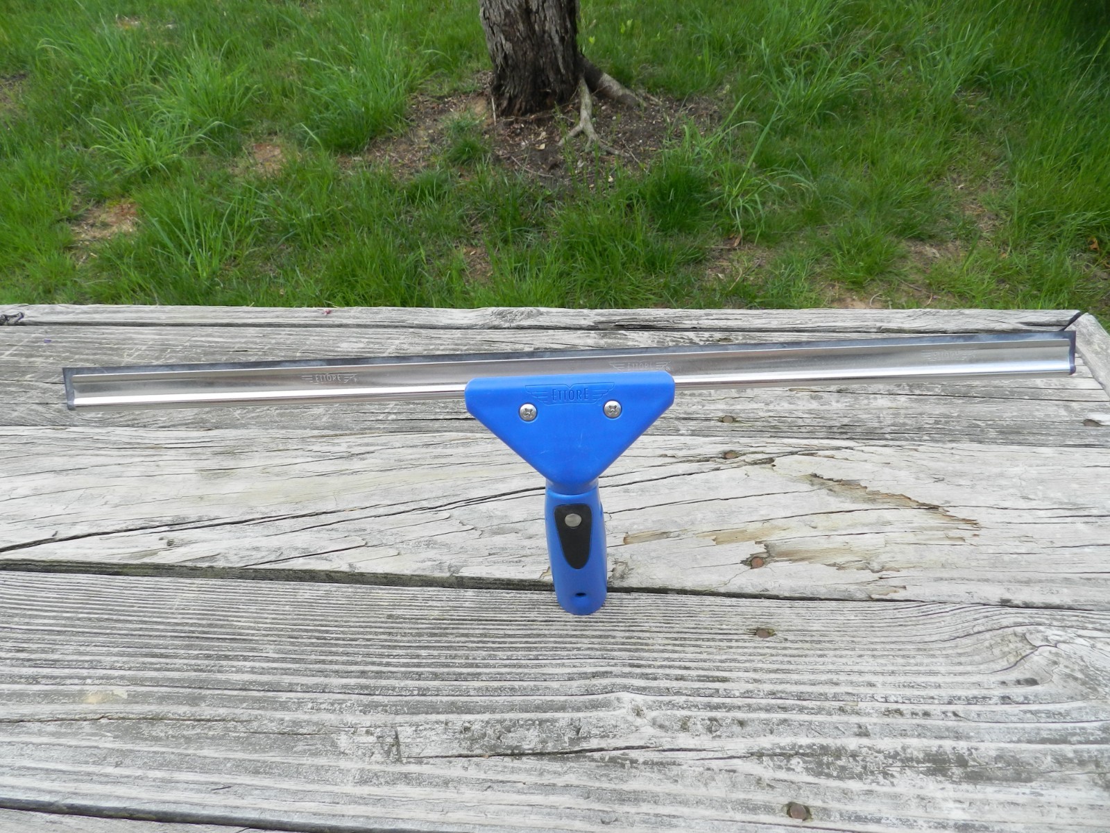 UNUSED Ettore ProSeries 18" swivel window squeegee (M# 16118)   Loose Mint