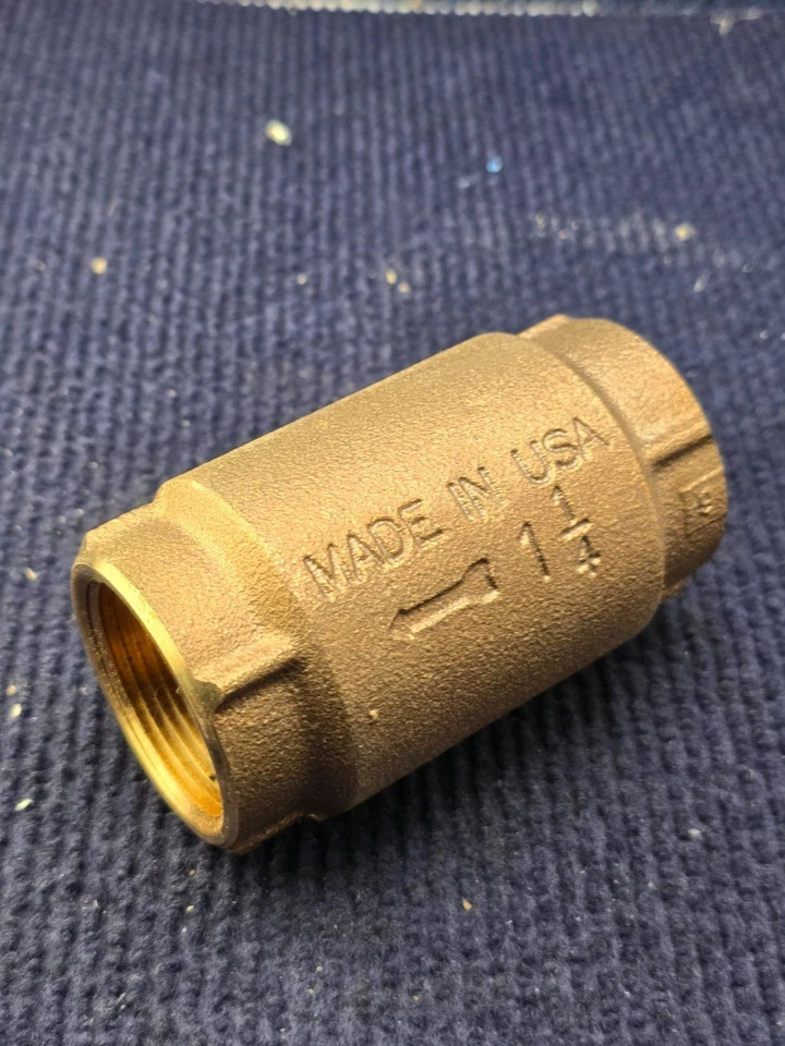 Simmons 1-1/4 in. FNPT Cast Silicon Bronze Poppet-Style Check Valve 400 PSI