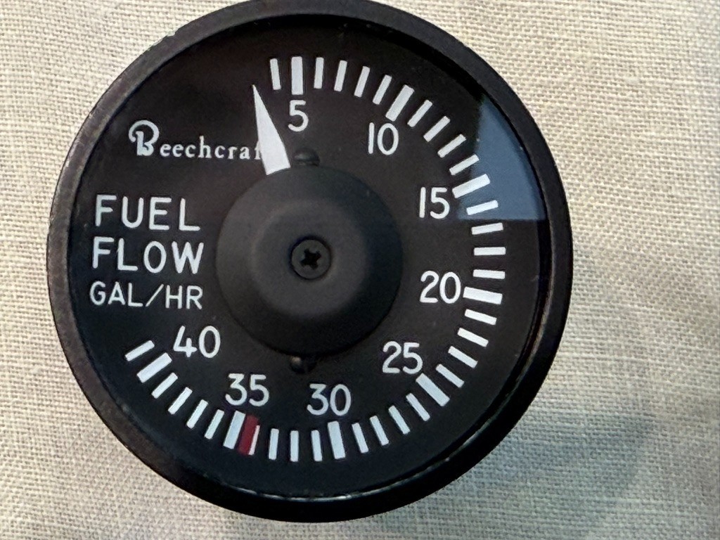 United Instrument Fuel Flow Indicator for Beechcraft Bonanza P/N 102-380012-3