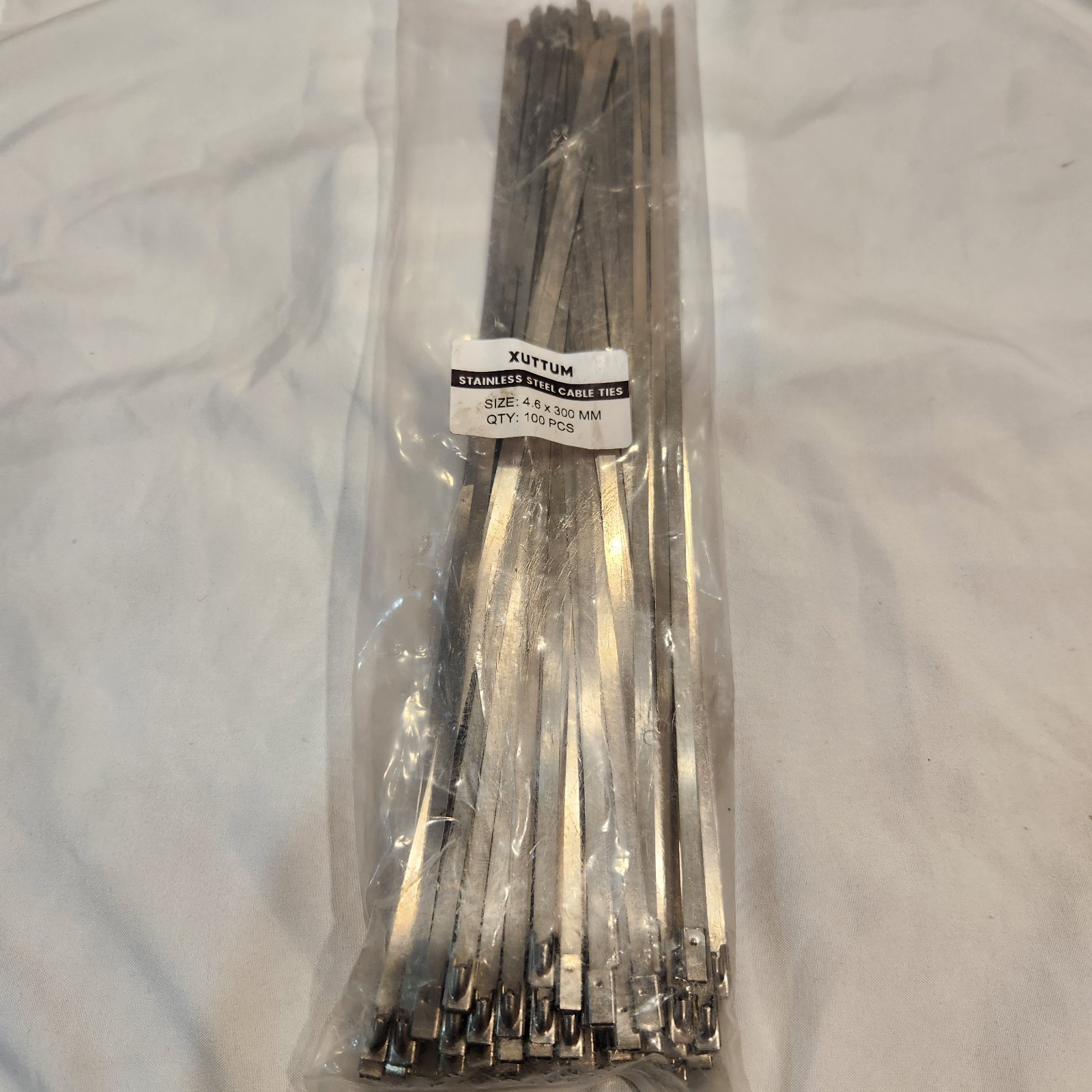 STAINLESS STEEL CABLE TIE SIZE: 4.6 * 200MM 100pcs New 1032