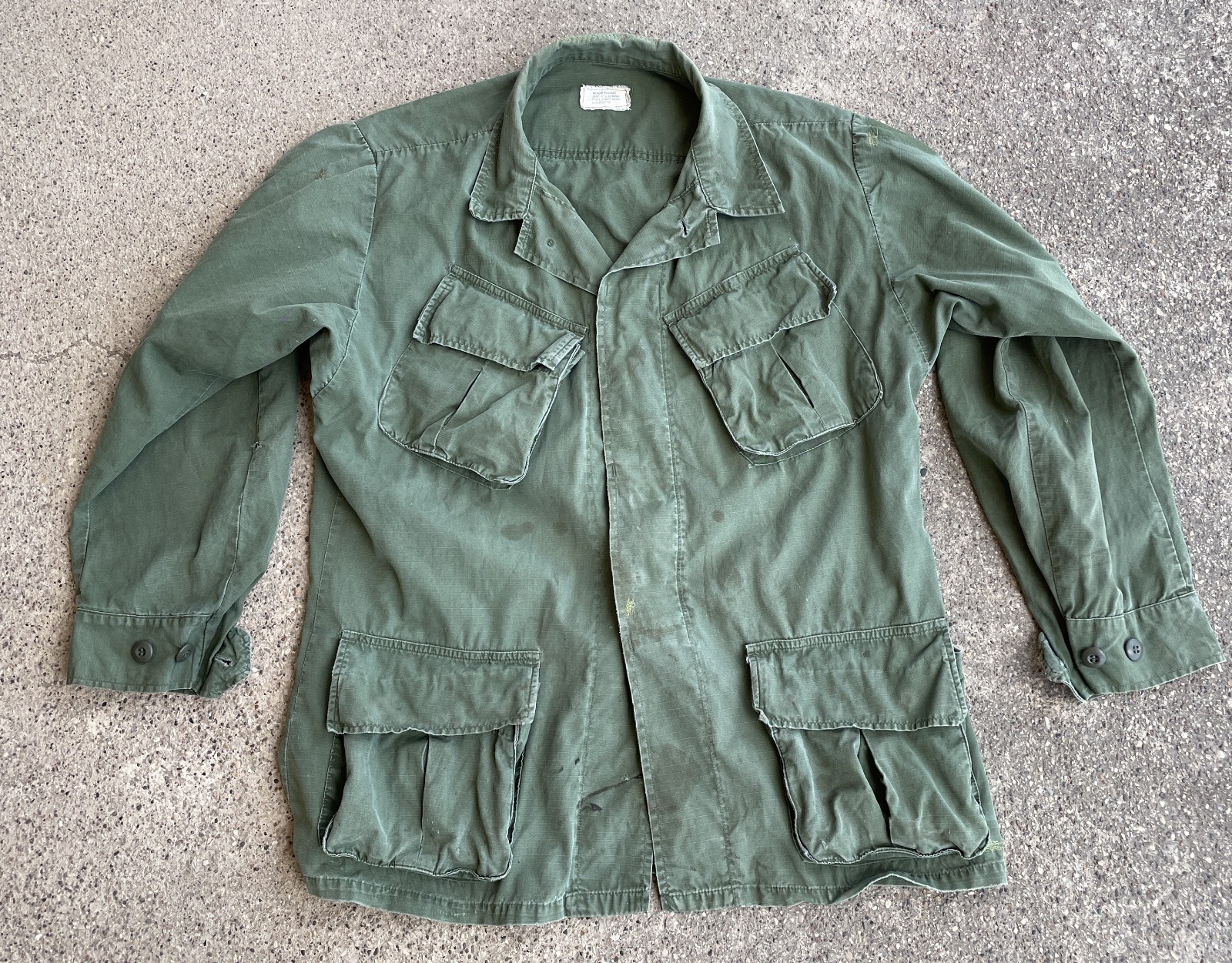 Vintage 1960s Vietnam Army Special Forces Slant Pocket Coat  Med. 8405-935-4706