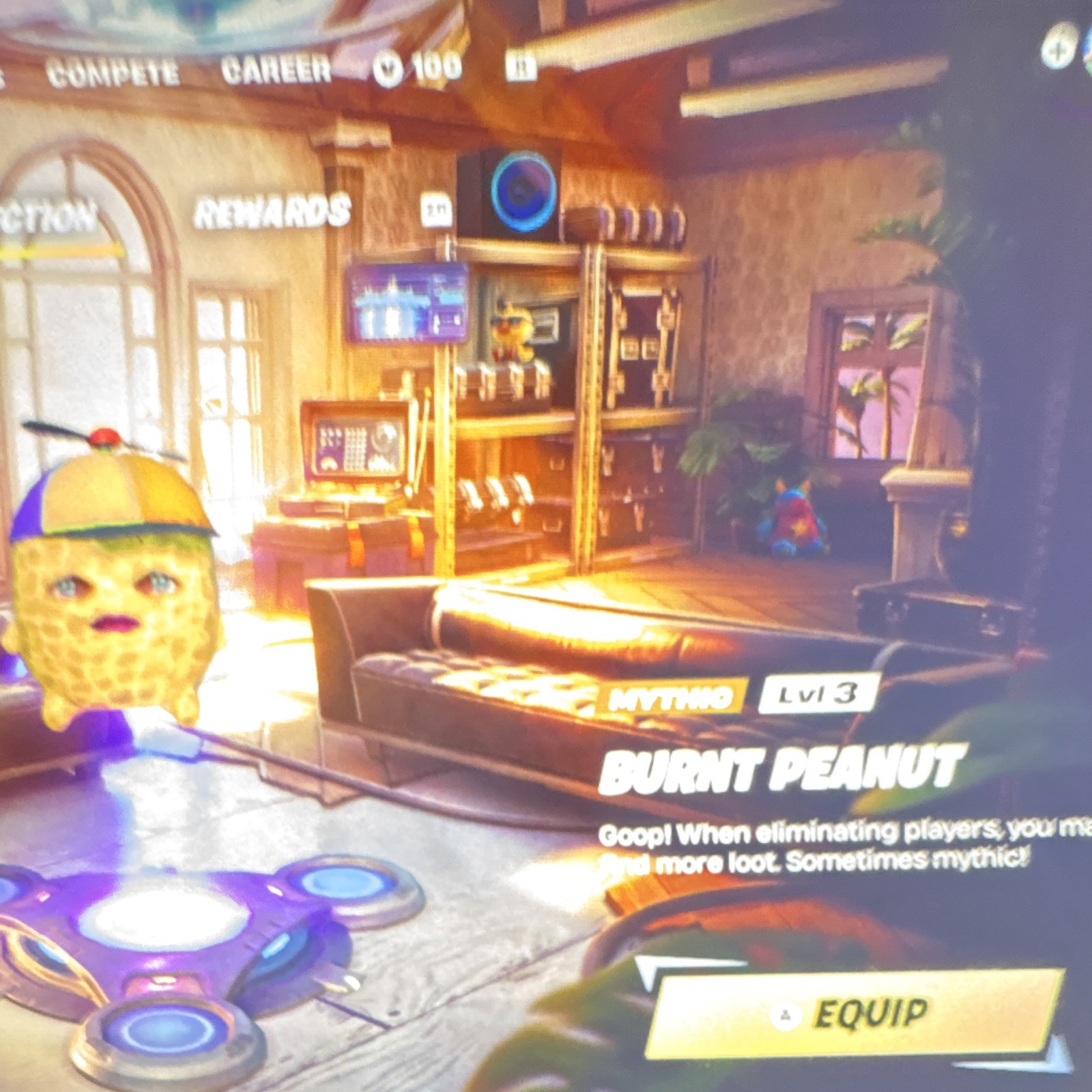 Fortnite Mythic Game Item/Asset - Burnt Peanut (Lvl 3)