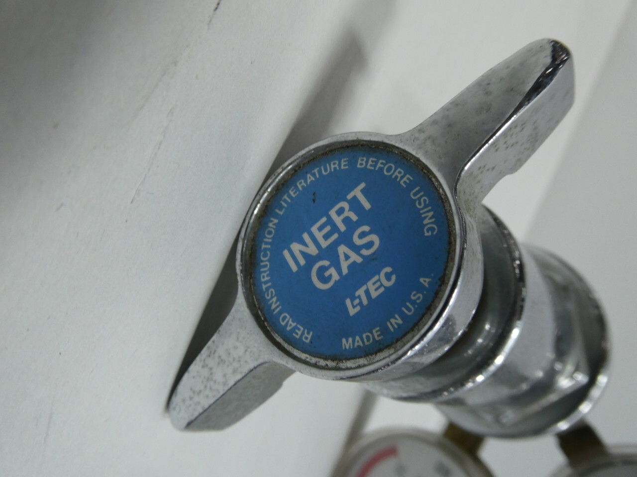 L-tec R-77 Gas Regulator 0-30psi