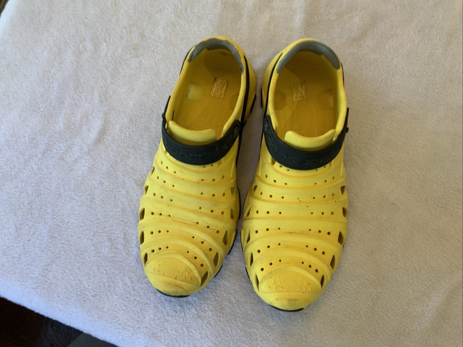 Crosskix Mens Size 13 Fishing Shoes. SKU 2888