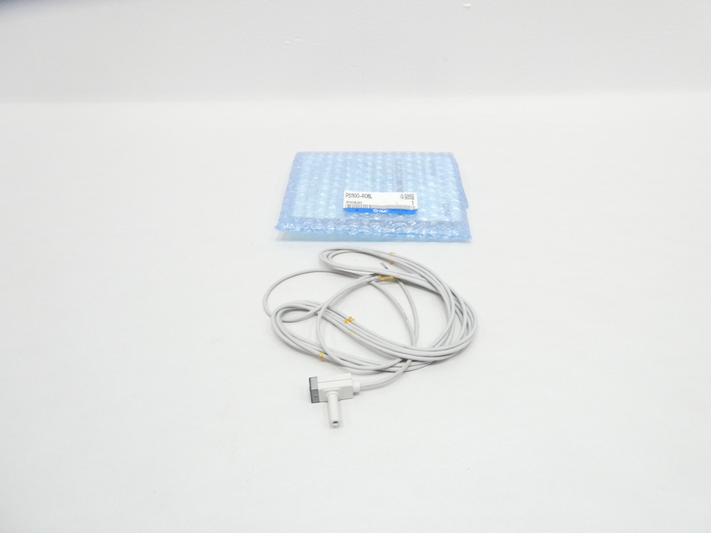 Smc PS1100-R06L Pressure Switch 0.4mpa