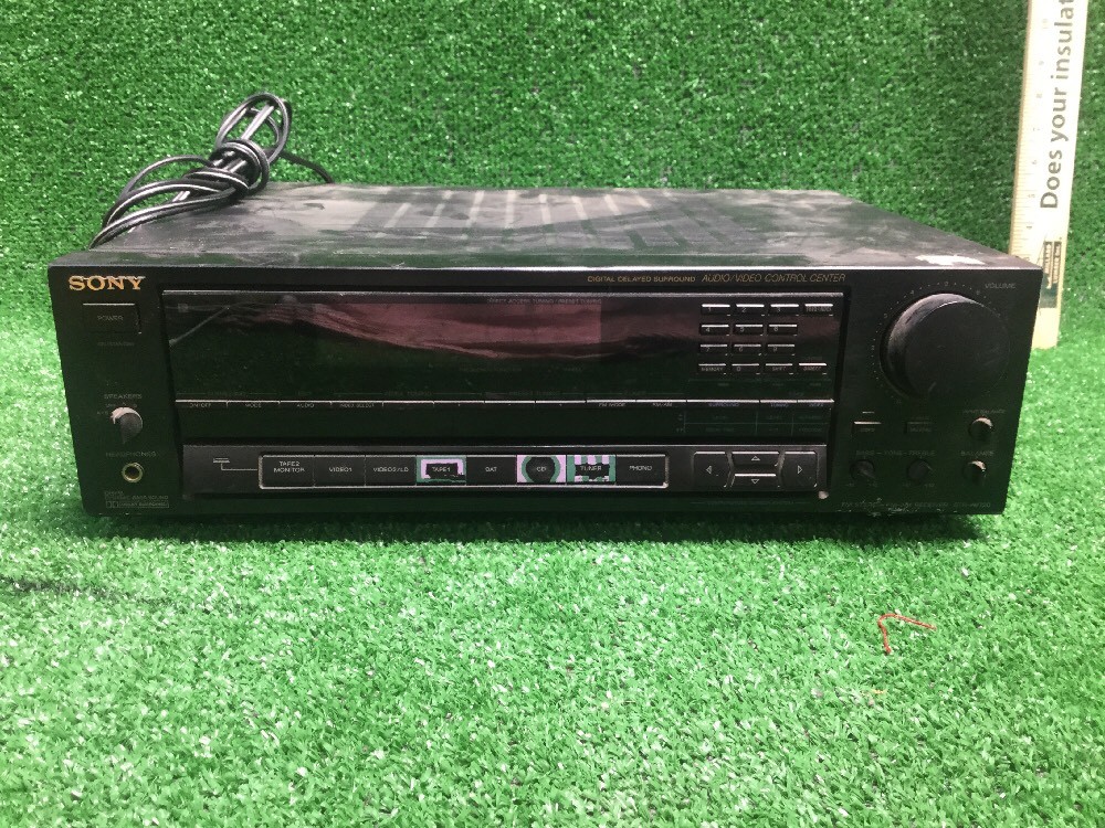 Rare Vtg Sony STR-AV720 Audio / Video Control Center 140 Watt Surround Sound