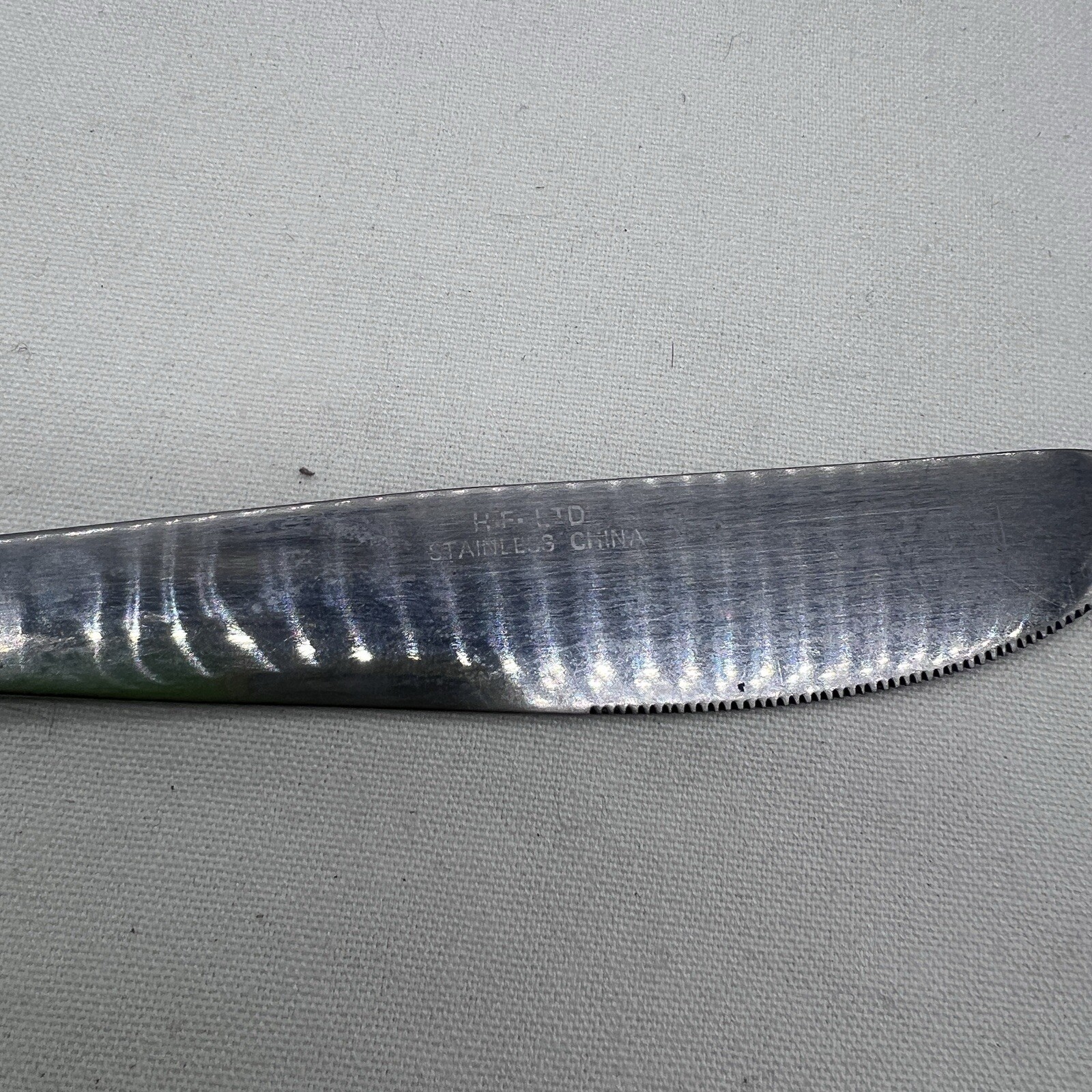 Gibson Monogram Line Steak Knives