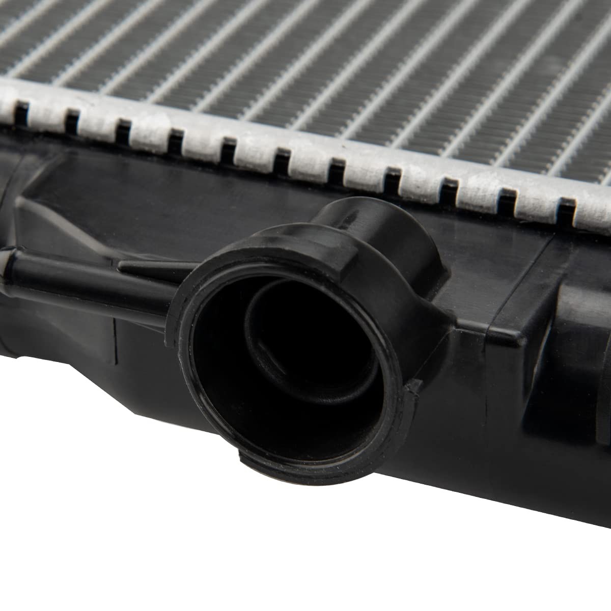 Complete Radiator 2443 Assembly for CR-V Element 2002-2006