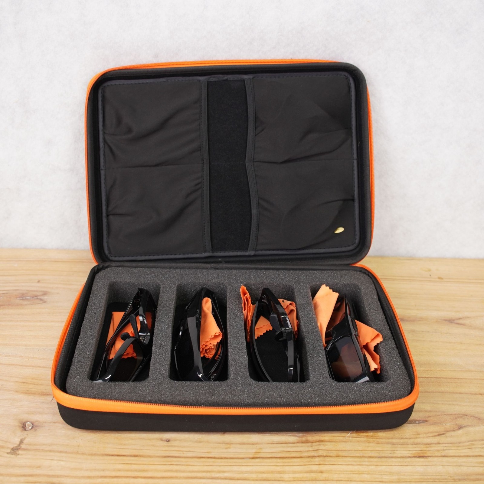 Panasonic Viera 3D Glasses 2of TY-ER3D4MU & 2 of PTY-ER3D5MA W/Case For Parts
