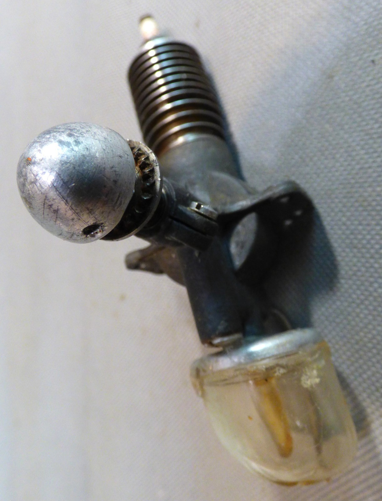EX SUPER ATOM .098 SPARK IGNITION GAS ENGINE 1940s ERA MICRODYNE EX COMPRESSION