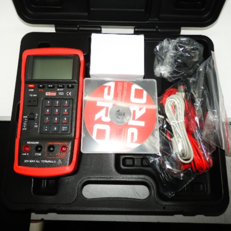 RS Pro 133 20V 24mA Current and Voltage Calibrator 174-9556