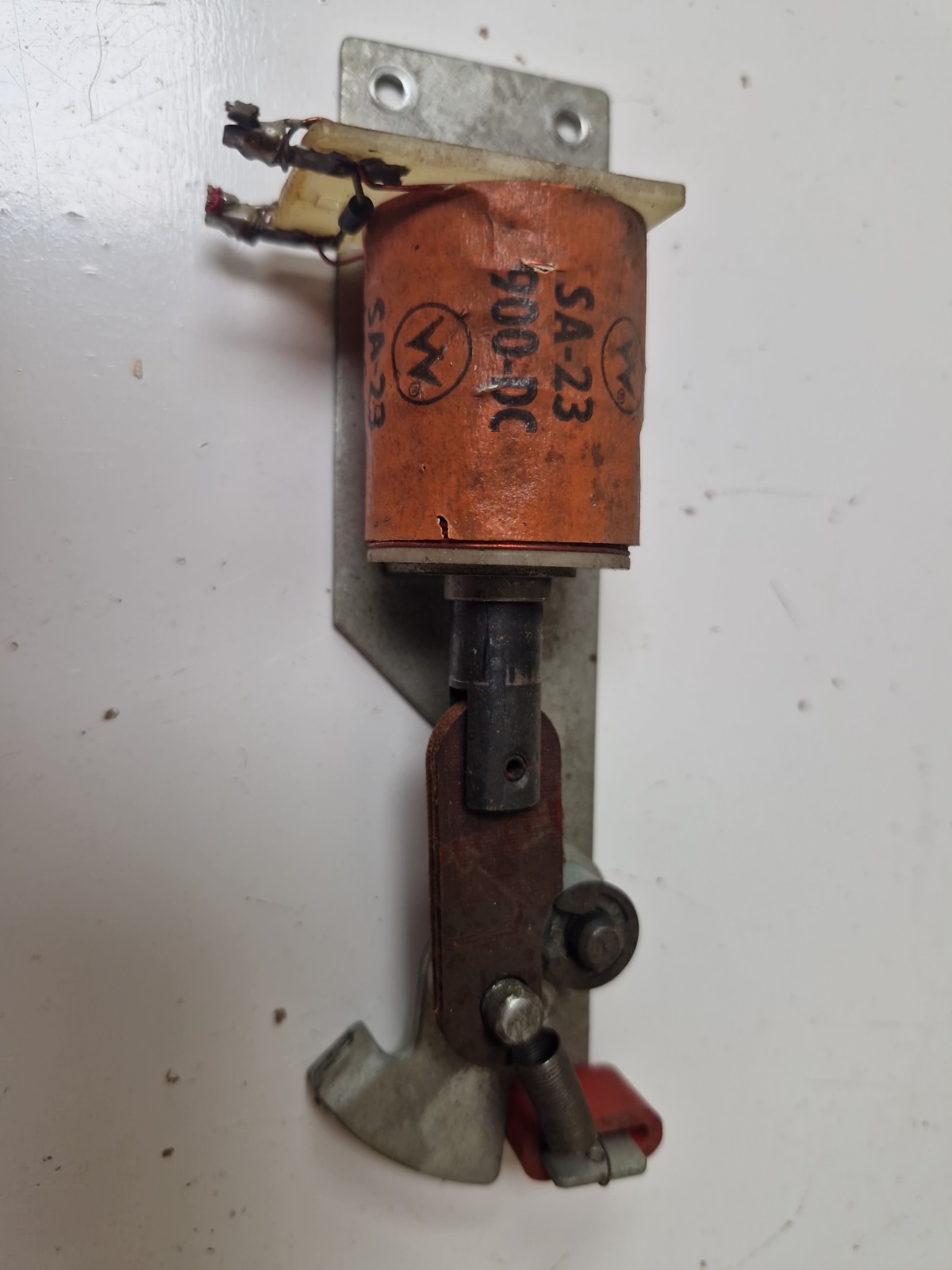 William's Pinball Machine USED TROUGH OUT HOLE KICKER