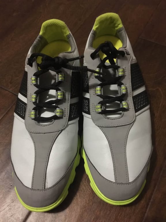Footjoy Junior Featherlite Golf Shoe size 6M