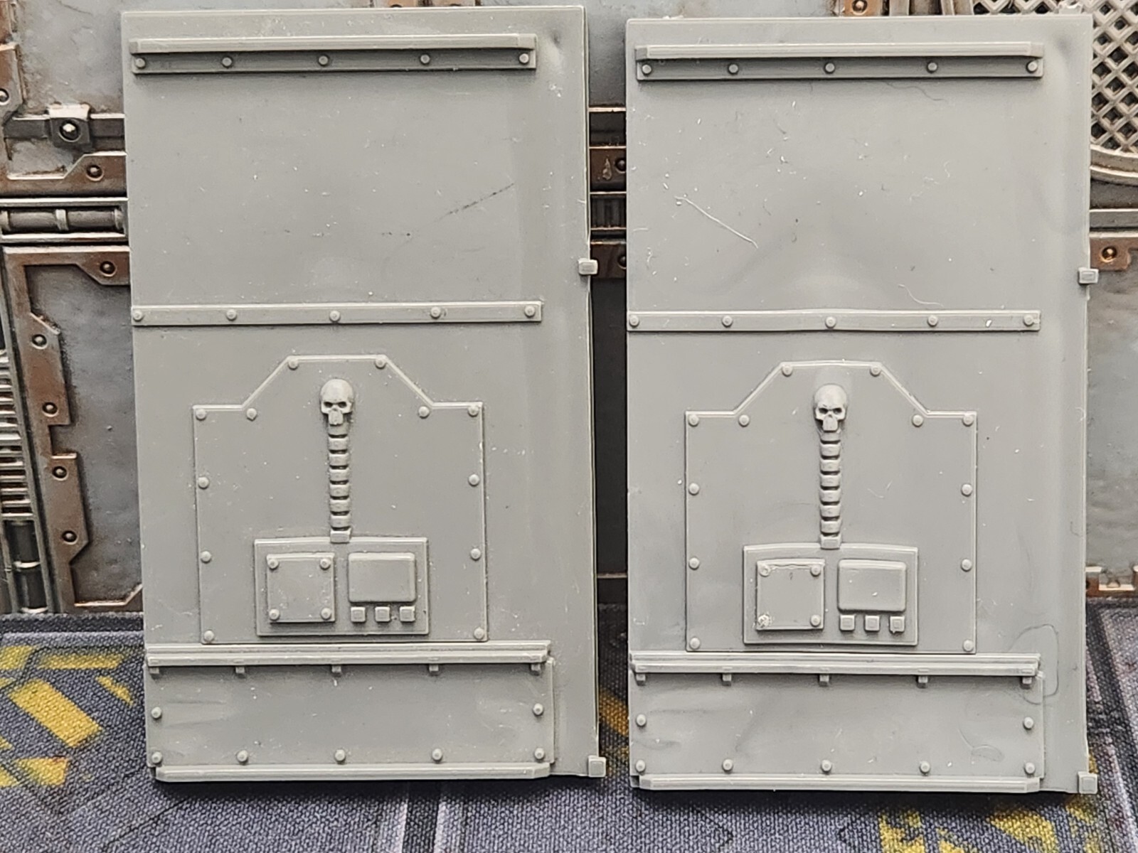 Warhammer 40K Imperial City Devotion Wall (2), Plastic