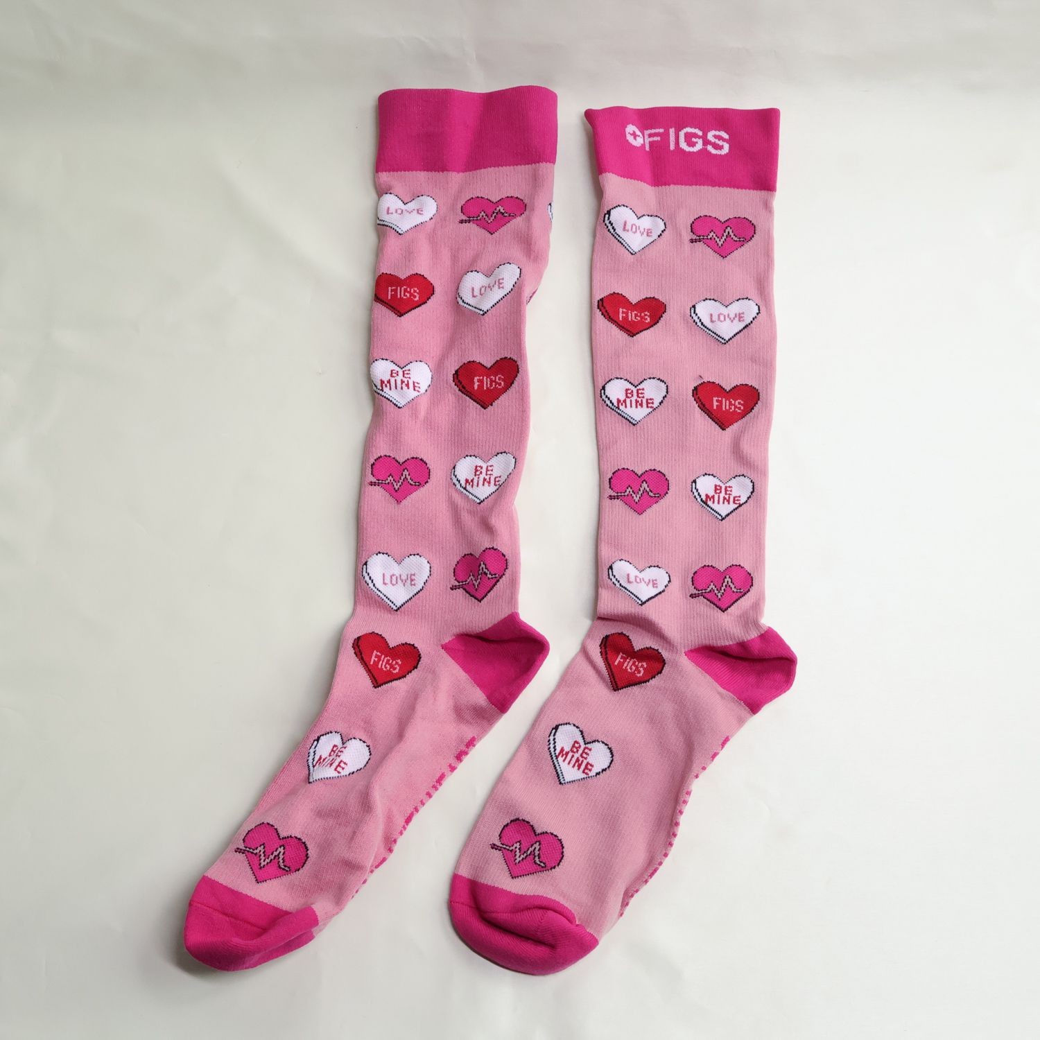 Figs Compression Socks Size L Heart Design Pink New