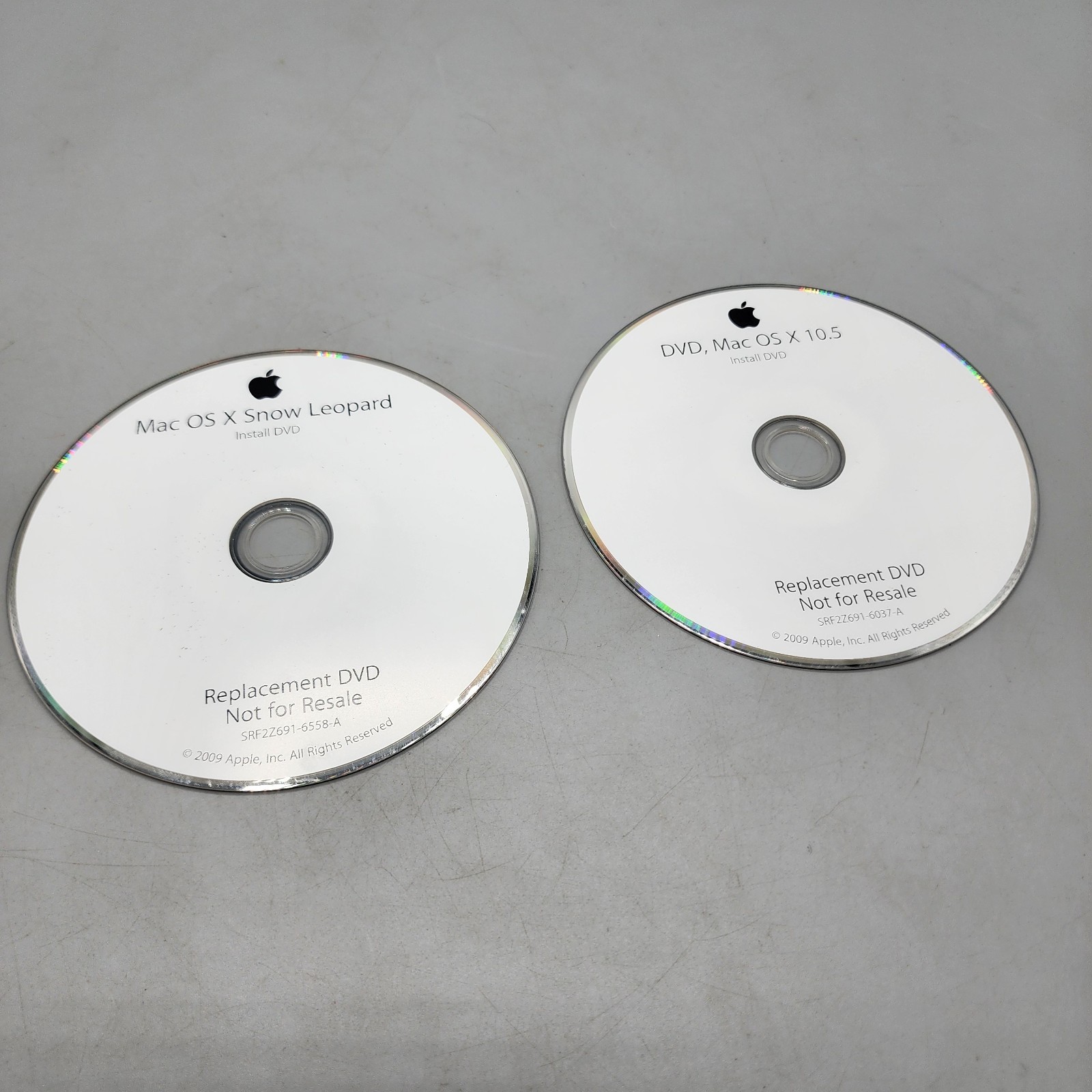 Mac OS X Snow Leopard Install DVD Replacement MacBook 2009 + Bonus 10.5 Disc