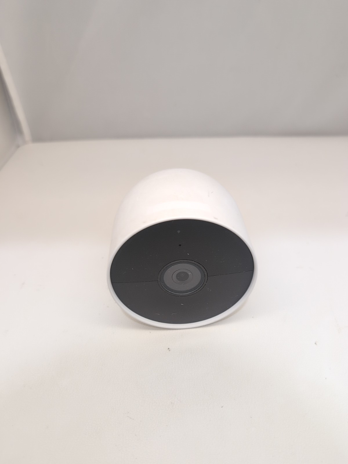 Google Nest Cam with Floodlight Camera Only Model G3AL9 For Parts Only