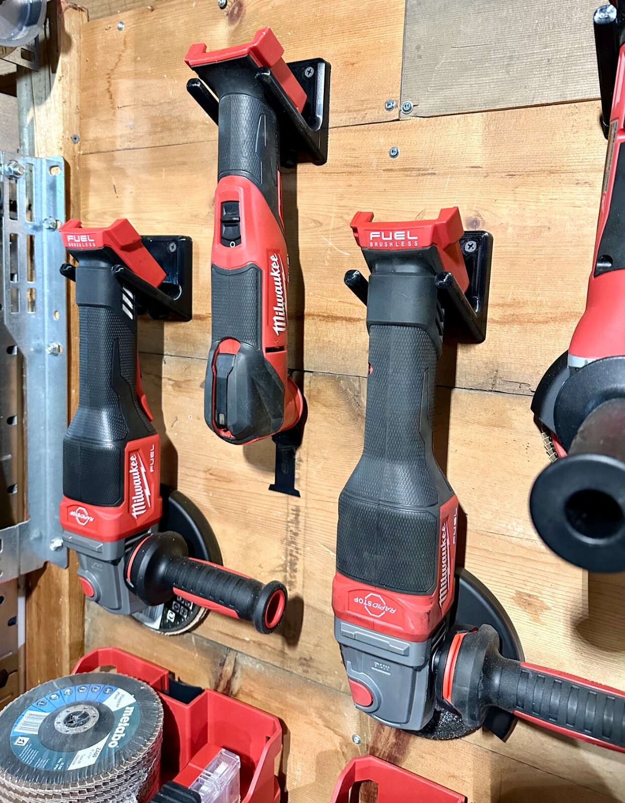 Grinder, End Grinder, Multitool Wall Mount 3D Printed compatible with milwaukee
